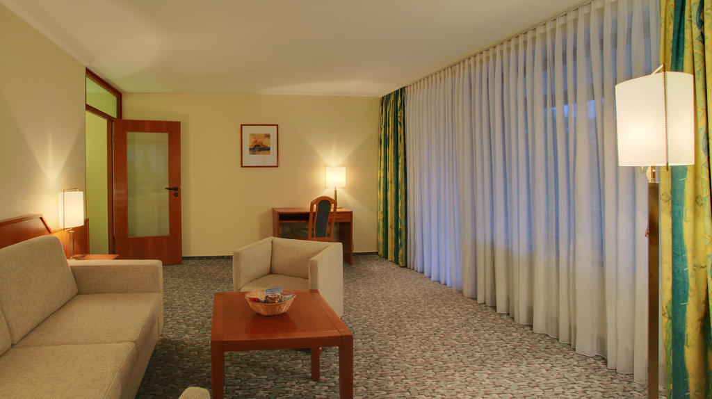 Balladins Superior Hotel Gutsmann Bad Bramstedt Quarto foto